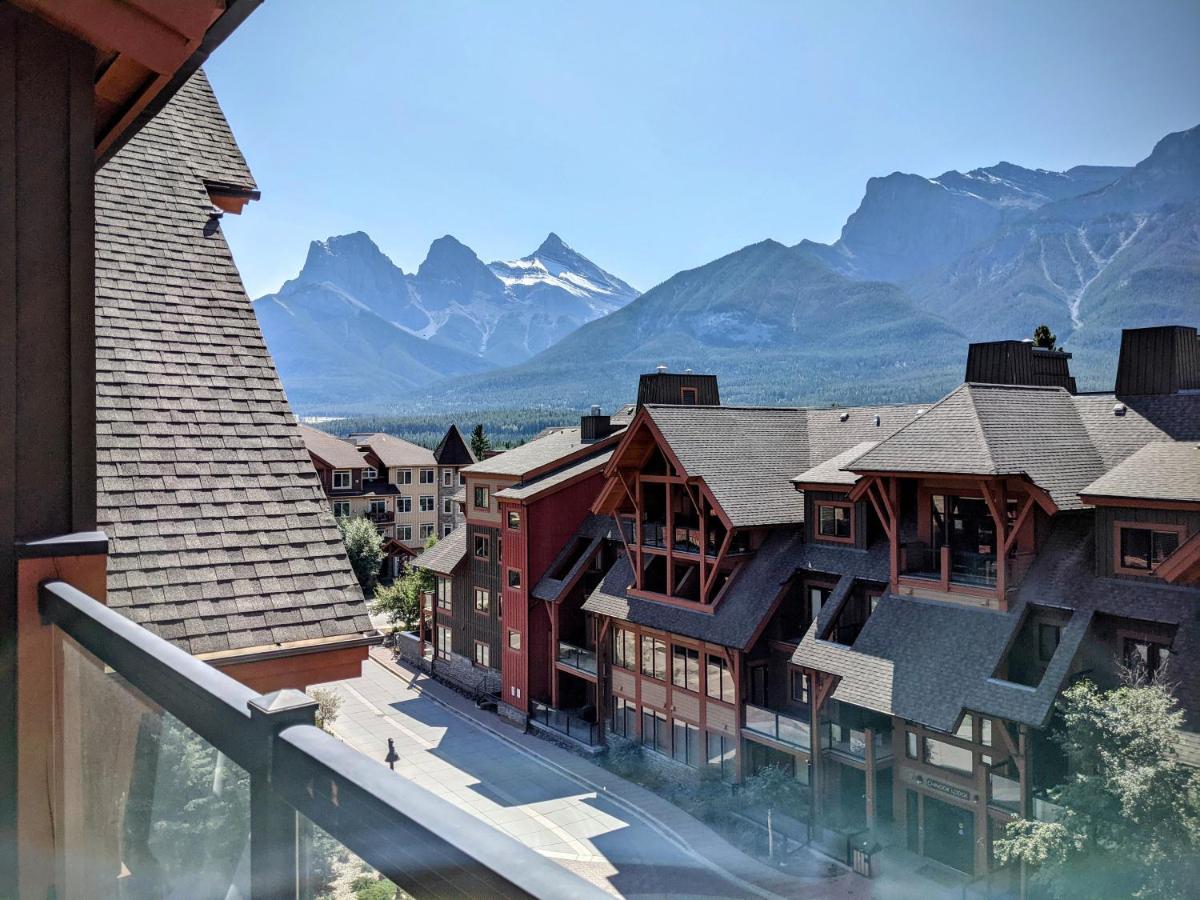 Spectacular Penthouse With Amazing Views, Indoor Pool And Hot Tub Hotel Canmore Exterior photo